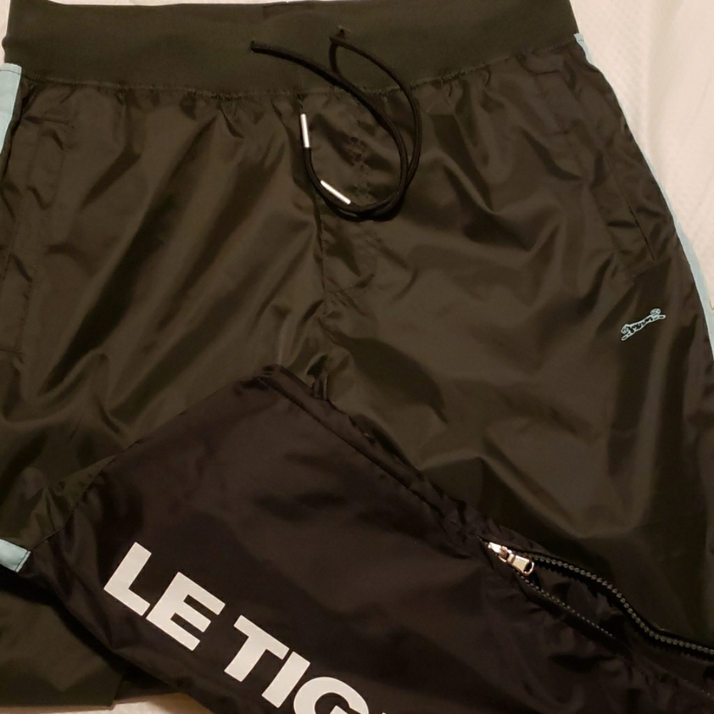 LIKE NEW LE TIGRE JOGGERS